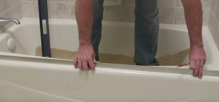 Sliding Shower Door Repair in East Lake-Orient Park